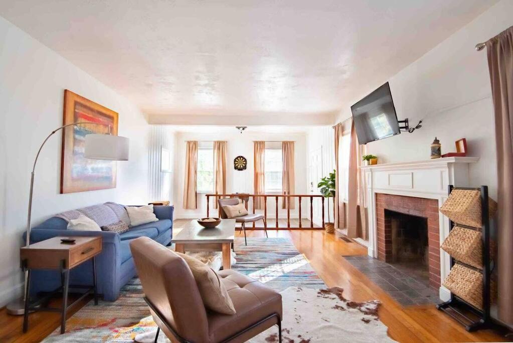 Birmingham Home/2Br/Close To Everything! エクステリア 写真